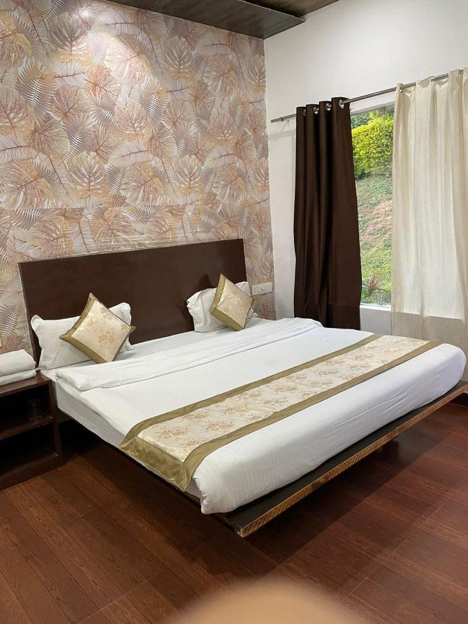 Sky Ganga Resort Narendra Nagar Exterior photo